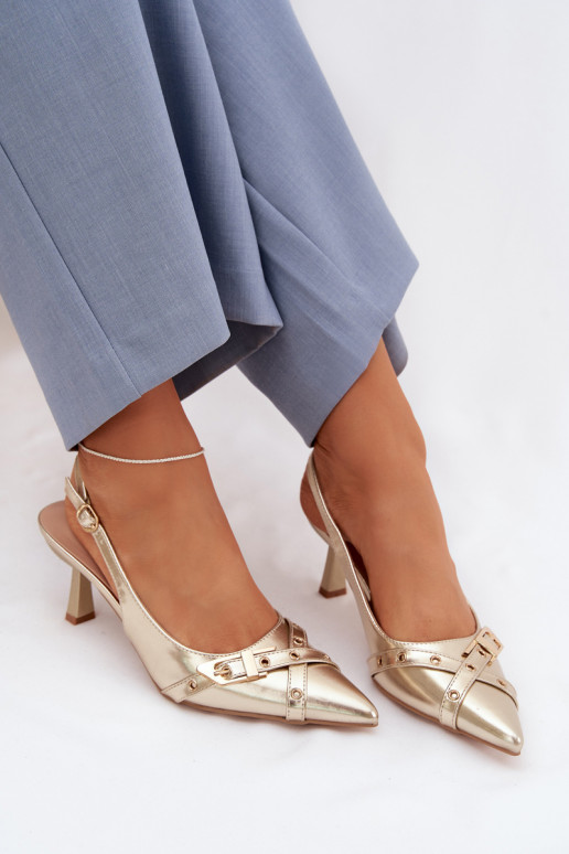 Sandalias de mujer con tacones finos con rayas I con hebillas color dorado Parina