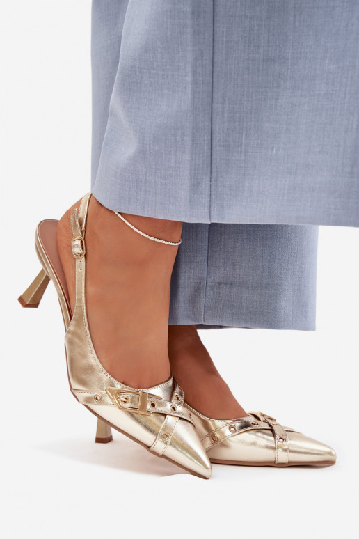 Sandalias de mujer con tacones finos con rayas I con hebillas color dorado Parina