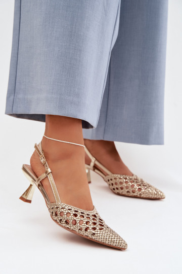 sandalias estampadas Femenino con tacones color dorado Selinae