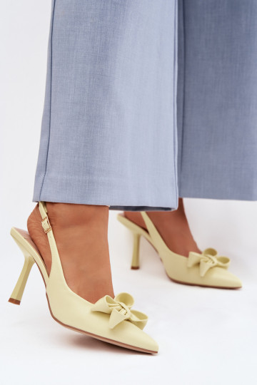 Sandalias de mujer con tacones y lazos en color amarillo Jonera 2
