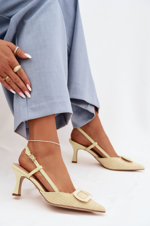 Sandalias de mujer con tacones Con decoraciones Elemento color amarillo Eslina