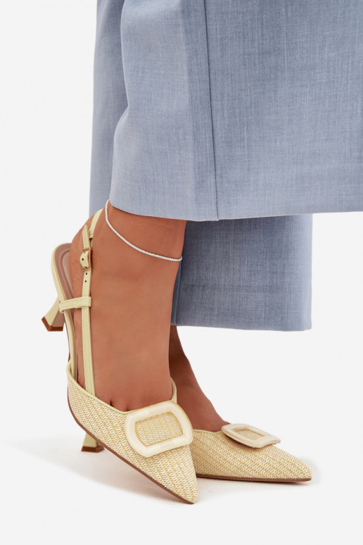 Sandalias de mujer con tacones Con decoraciones Elemento color amarillo Eslina