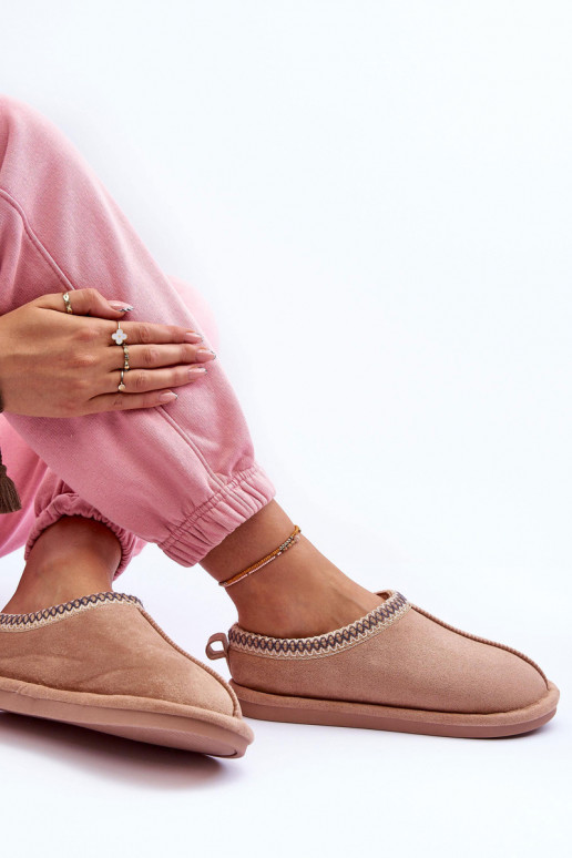 Femenino de gamuza zapatillas con un abrigo de piel beige Polinna