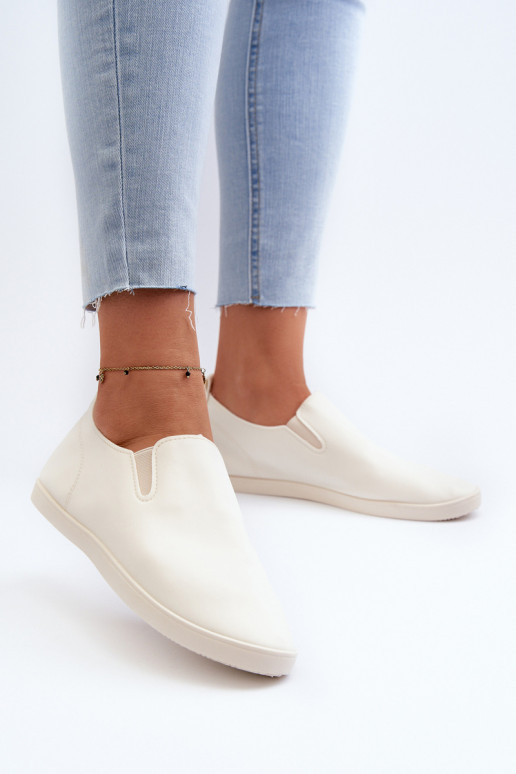 Femenino Zapatillas zapatos casuales Slip-On beige Lovinia