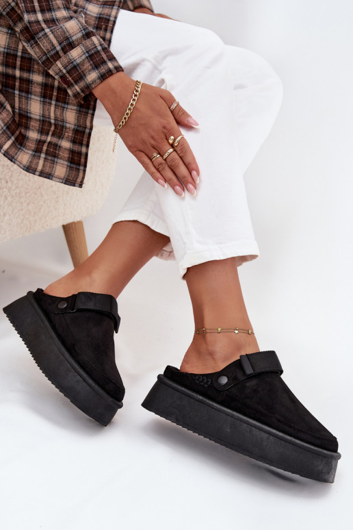 Botas de nieve Femenino con una plataformacon cierre adhesivoem de color negro Jorielle