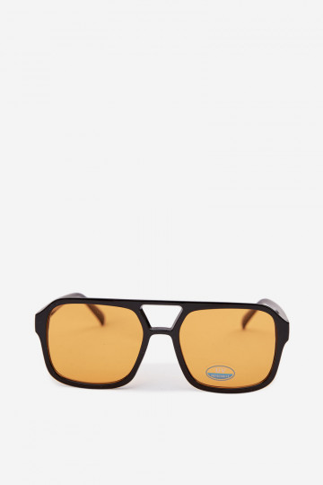 Gafas de sol Femenino de color negro