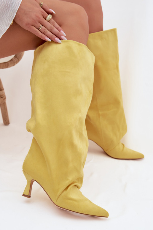 botasSzeroką CholeAką I Tiene querszczeniem con tacones color amarillo Harela