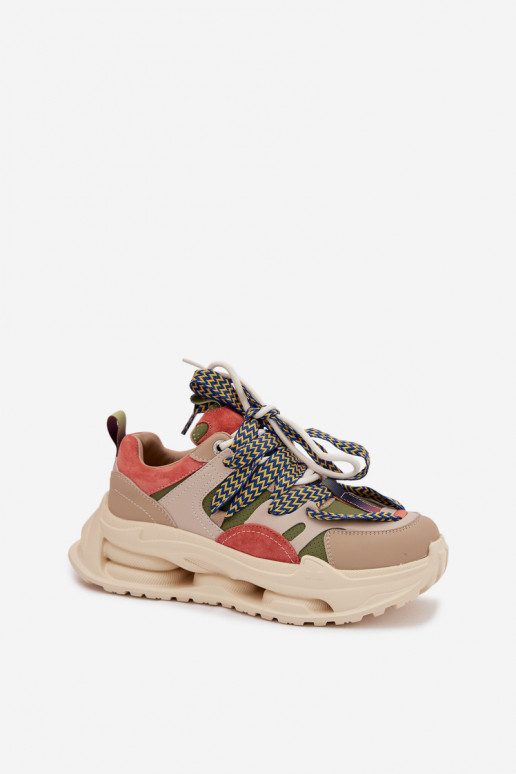 Piel Zapatillas modelo zapatos. Femenino con una plataforma D&A CR61-3133 beige