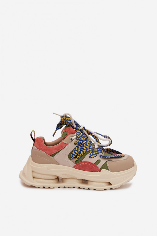 Piel Zapatillas modelo zapatos. Femenino con una plataforma D&A CR61-3133 beige