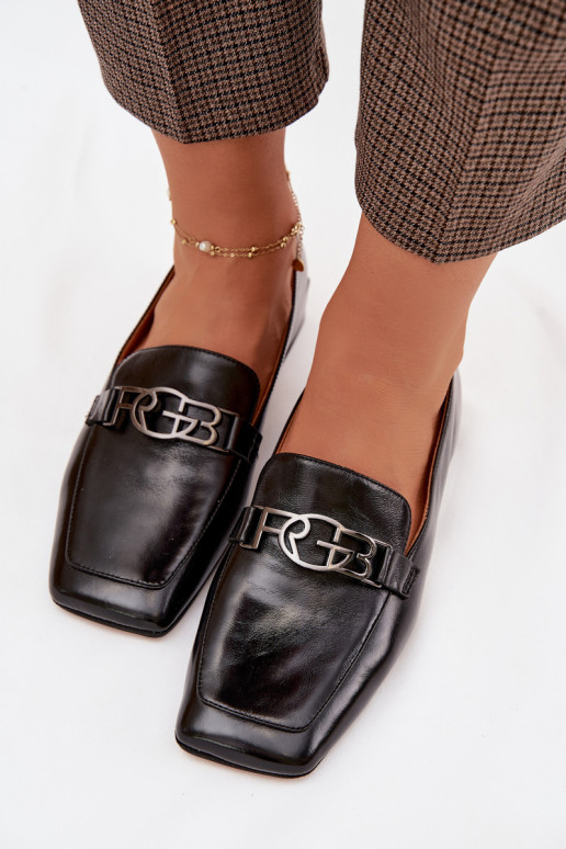 Piel mocasines de mujer Con decoraciones Detalem D&A CR61-3125 de color negro