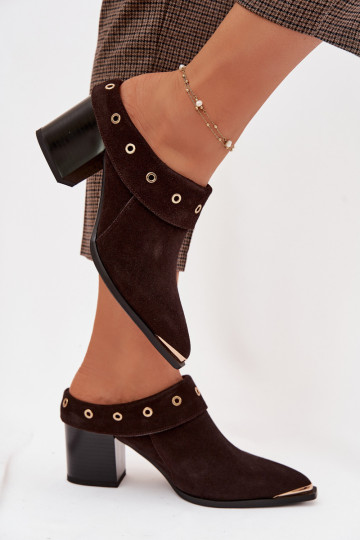 Zapatillas de ante estilo vaquero con tacones D&A CR61-3059 color chocolate