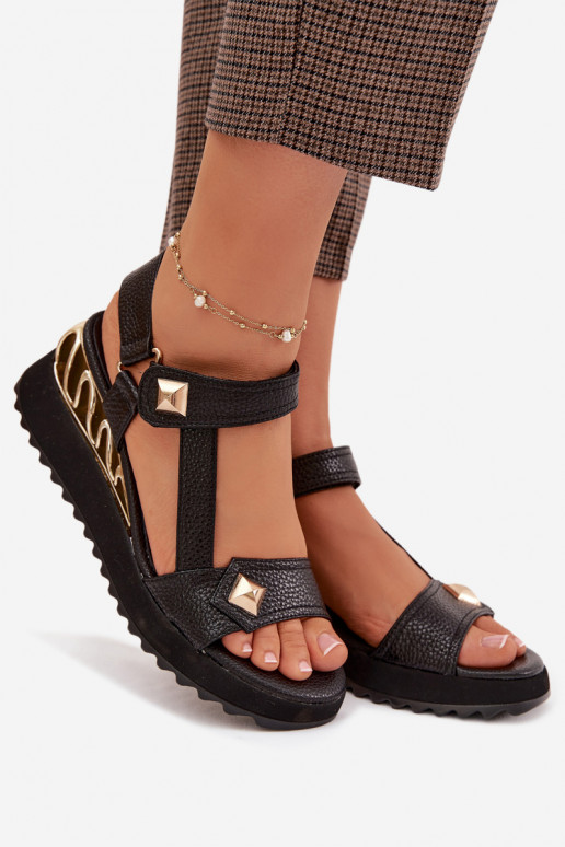 Sandalias de mujer Femenino con una plataforma D&A CR61-3070 de color negro