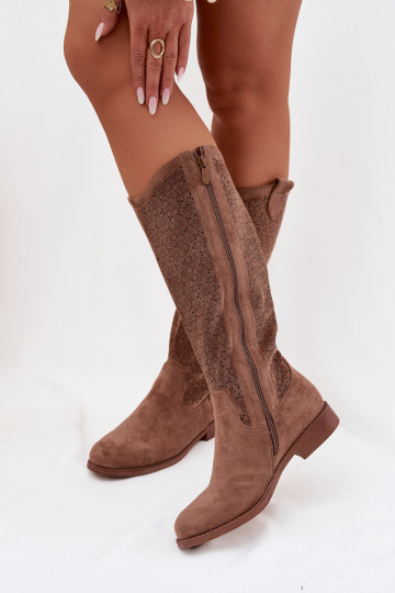 Botas largas para mujer con elementos de encaje y tacones anchos S.Barski HY61-8022 color marrón