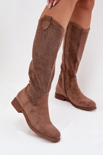 Botas largas para mujer con elementos de encaje y tacones anchos S.Barski HY61-8022 color marrón 2