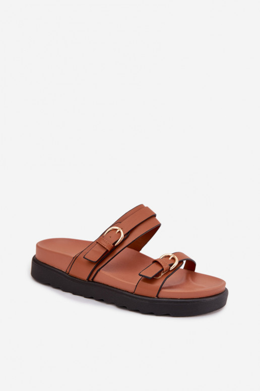 zapatillas de mujer con una plataforma con rayas I color doradomi con hebillasmi color marrón Rirea