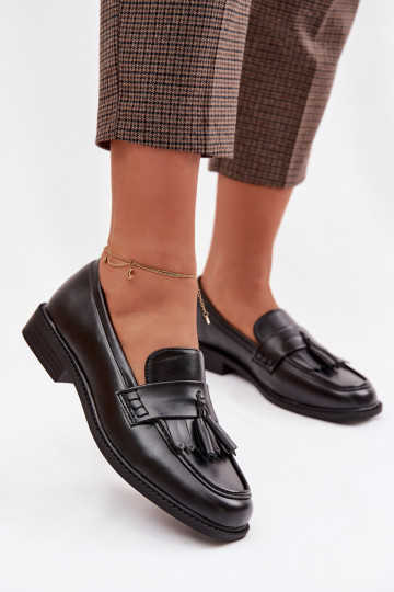 Mocasines de piel sintética con borlas en color negro Galera
