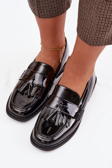 Mocasines lacados para mujeres con borlas en color negro Galera