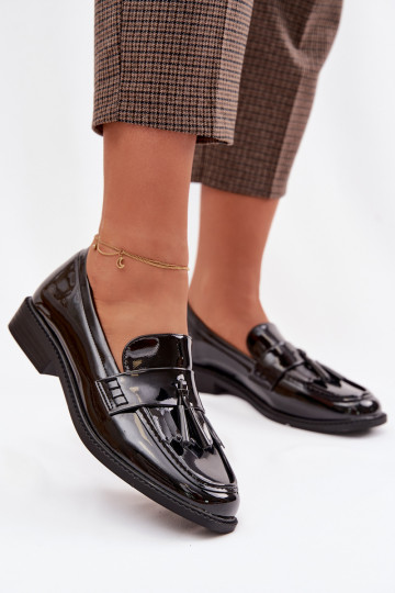 Mocasines lacados para mujeres con borlas en color negro Galera 2
