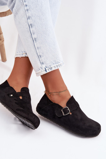 Zapatos de mujer de cuero sintético con hebillas color negro Ismora