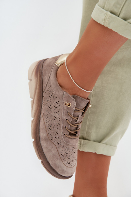 Zapatillas deportivas de mujer con elementos calados Sergio Leone SP-002 color marrón