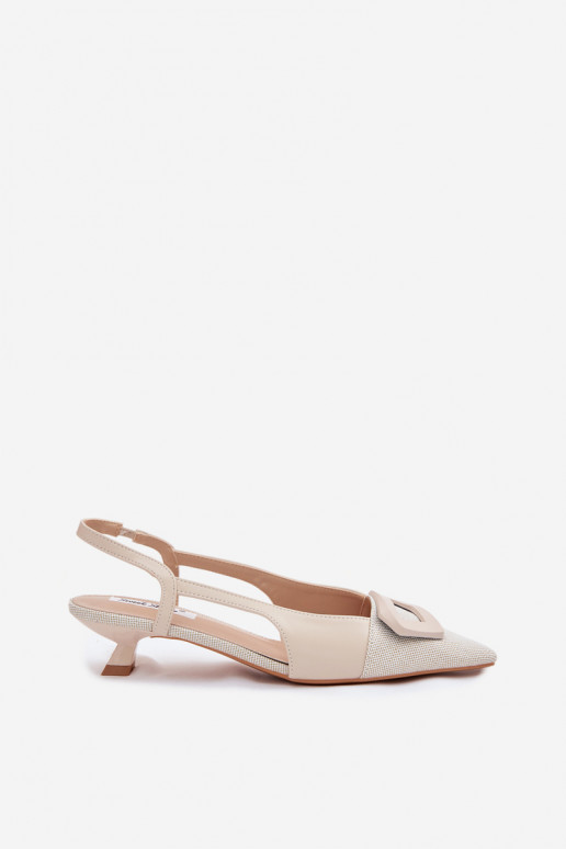 Sandalias de mujer En un tacón bajo Con decoraciones Detalem beige Camira