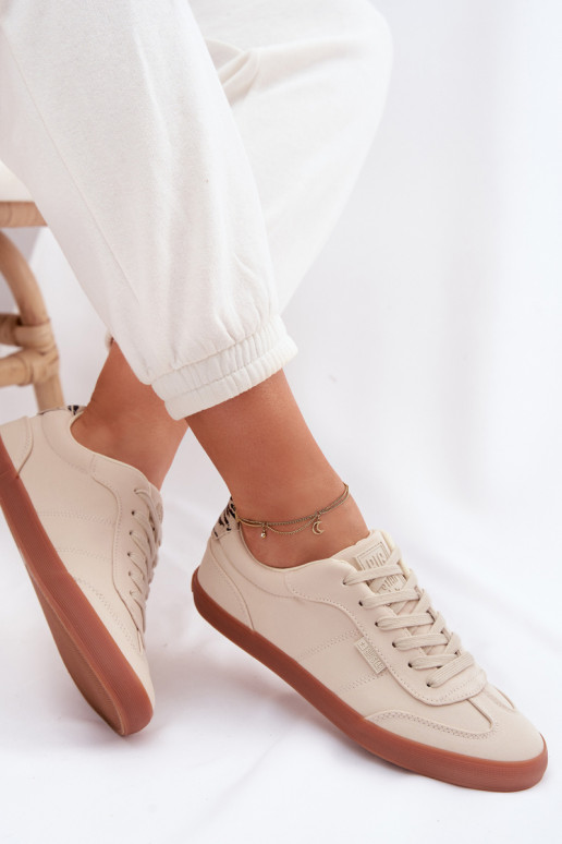 Zapatillas modelo zapatos. Femenino  Big Star TT274358 beige