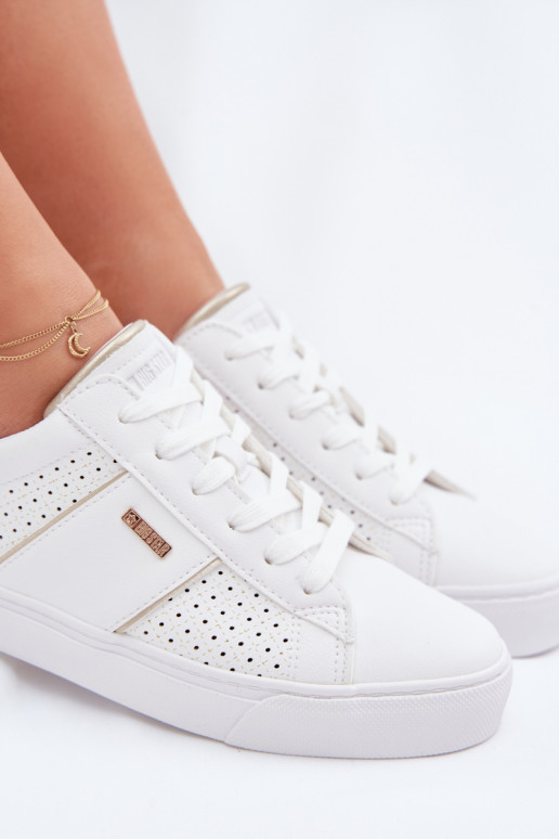 Zapatillas modelo zapatos. Femenino con elementos calados Big Star TT274291 el color blanco