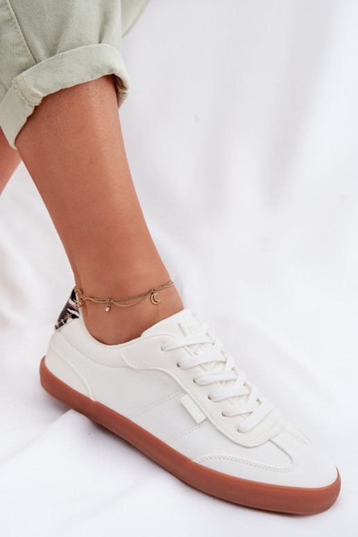 Zapatillas modelo zapatos. Femenino  Big Star TT274357 el color blanco