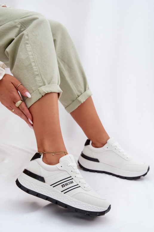 Zapatillas modelo zapatos. Femenino con una plataforma Big Star TT274882 Hi-Poly System el color blanco