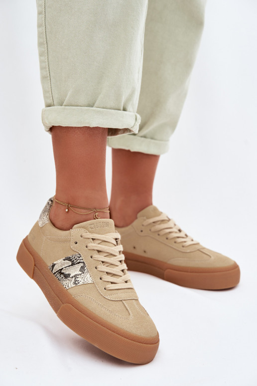 Zapatillas modelo zapatos. Femenino Ze ENstaAkami piel de serpiente Big Star TT274298 beige