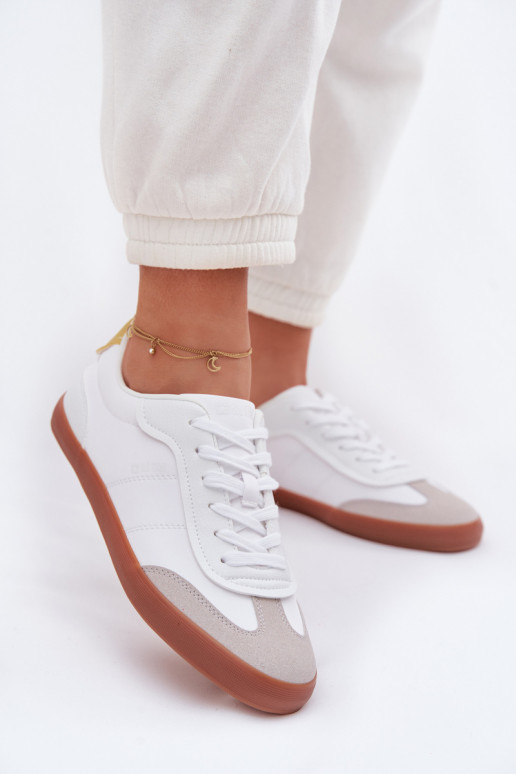 Zapatillas modelo zapatos. Femenino Big Star TT274421 el color blanco