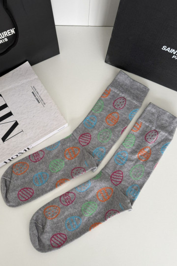 Calcetines grises para hombres
