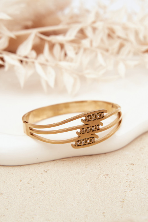 Femenino Una pulsera de acero inoxidable color dorado