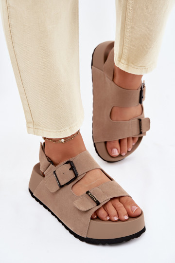 Sandalias de ante con plataforma Big Star TT274235 color arena