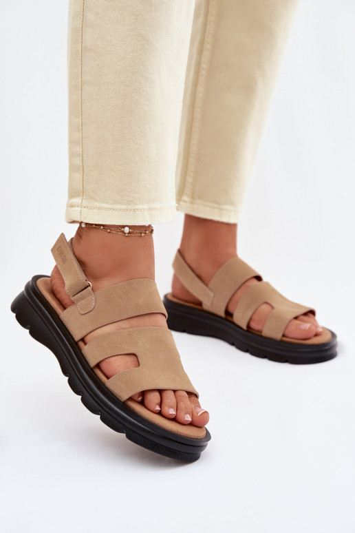 Sandalias de mujer de gamuza Big Star TT274482 beige