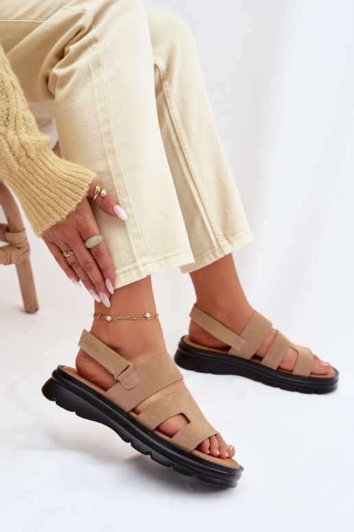 Sandalias de mujer de gamuza Big Star TT274482 beige