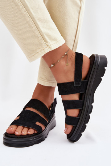 Sandalias de mujer de gamuza Big Star TT274484 de color negro