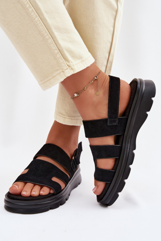 Sandalias de mujer de gamuza Big Star TT274484 de color negro