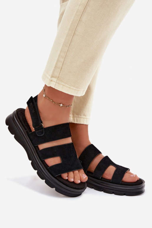 Sandalias de mujer de gamuza Big Star TT274484 de color negro