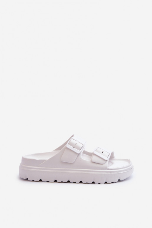Zapatillas de mujer con espuma. con una plataforma el color blanco Melorea