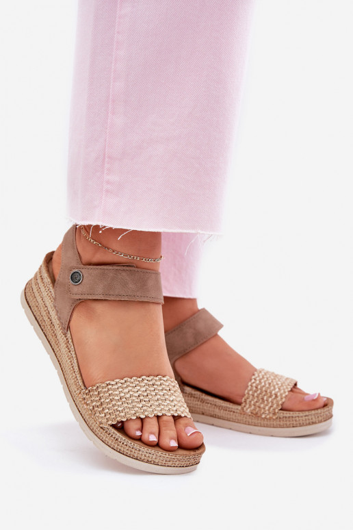 Sandalias de mujer con una plataforma Inblu RV000014 beige