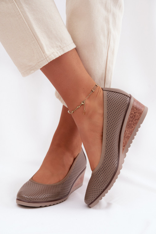 zapatos Femenino con una plataforma Vinceza 58629 beige