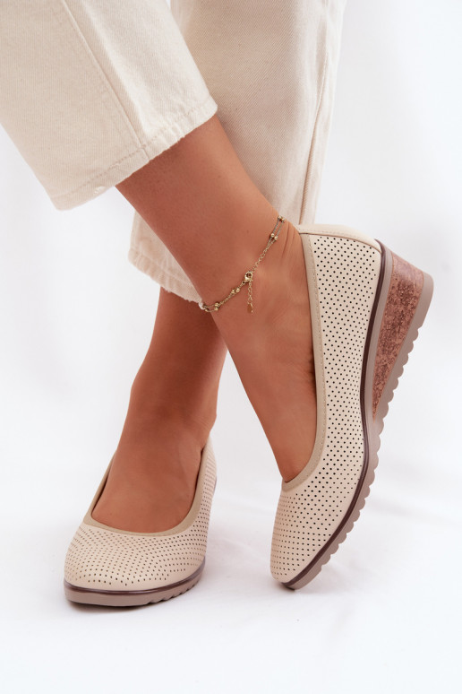 zapatos Femenino con una plataforma Vinceza 58629 color marfil