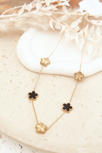 Collar de mujer con tréboles de acero inoxidable color dorado 2
