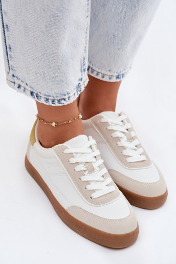 Zapatillas de piel sintética para mujer Big Star TT274310 color blanco