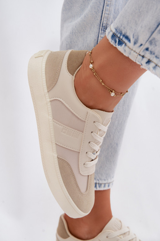 Zapatillas modelo zapatos. baja de las mujeres Big Star TT274768 beige