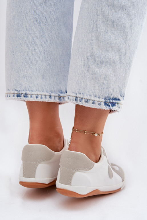 Zapatillas modelo zapatos. Femenino Big Star TT274145 el color blanco