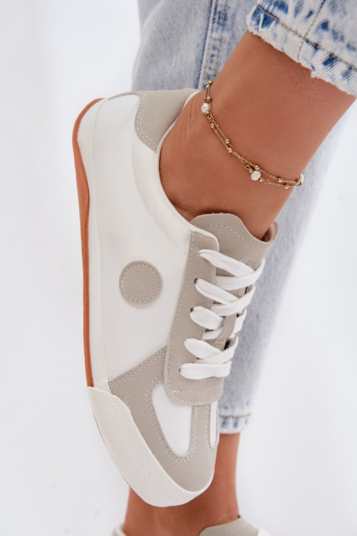 Zapatillas modelo zapatos. Femenino Big Star TT274145 el color blanco