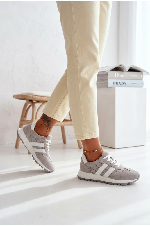 Zapatillas modelo zapatos. FemeninoActivadoturalnego de gamuzau color gris Tiene querceline