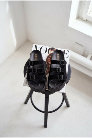 Chanclas con plataforma y tiras Big Star TT274531 color negro